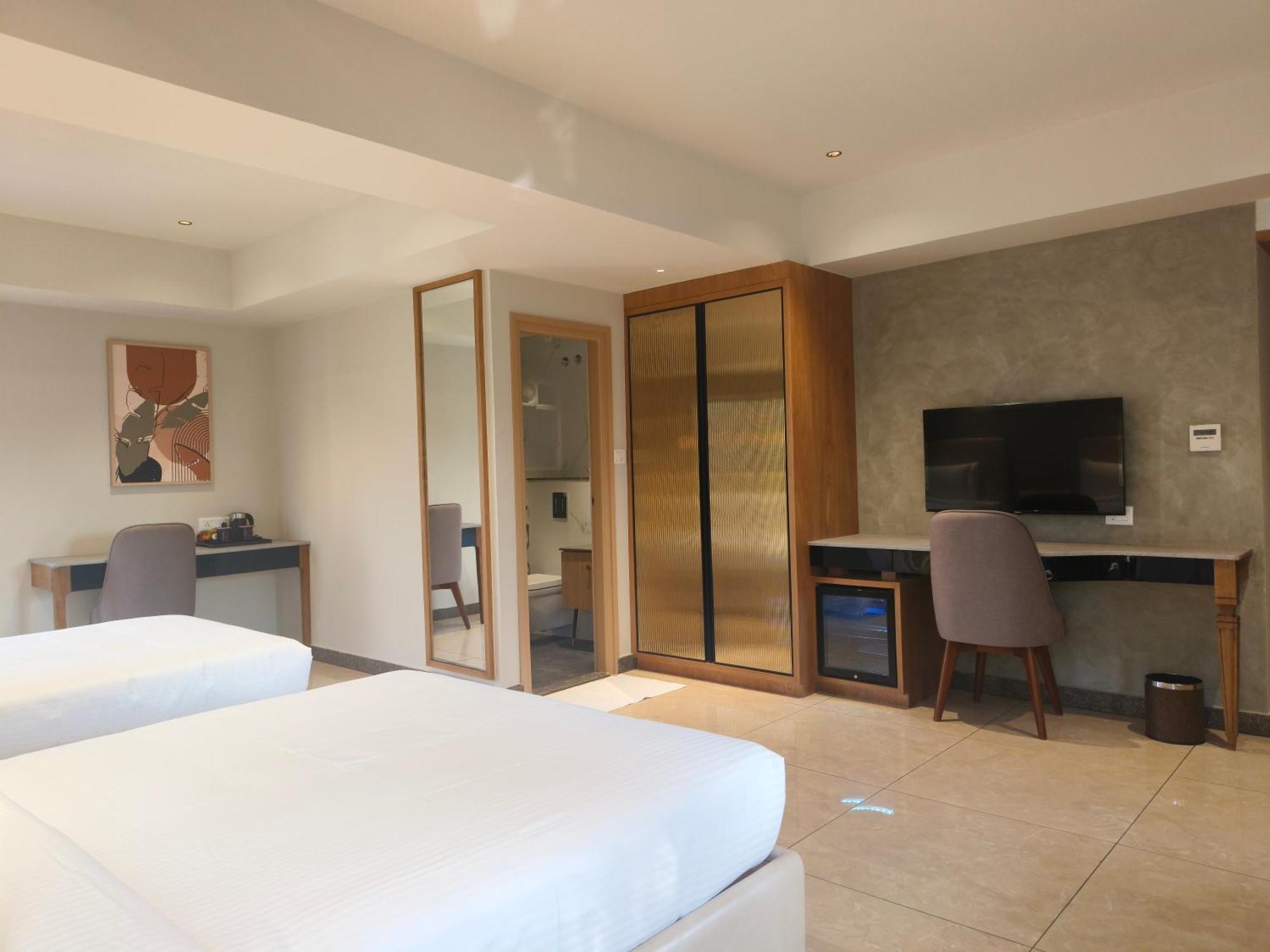 Olive Hotel Le Opera By Embassy Group Bangalore Dış mekan fotoğraf